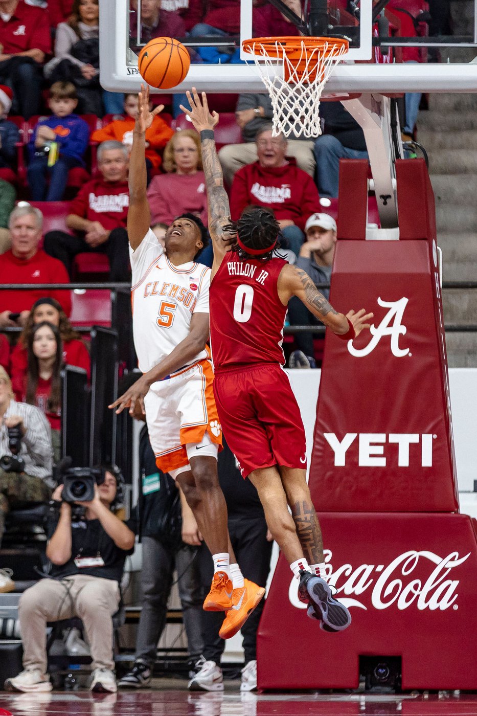 Labaron Philon scores 29 points and propels No. 12 Alabama past Clemson 90-84 in ACC/SEC | iNFOnews.ca Labaron Philon scores 29 points and propels No. 12 Alabama past Clemson 90-84 in ACC/SEC | iNFOnews.ca