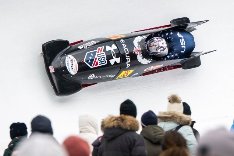 US bobsledder Kris Horn survives solo ride in St. Moritz, after teammates fail to get into sled | iNFOnews.ca
