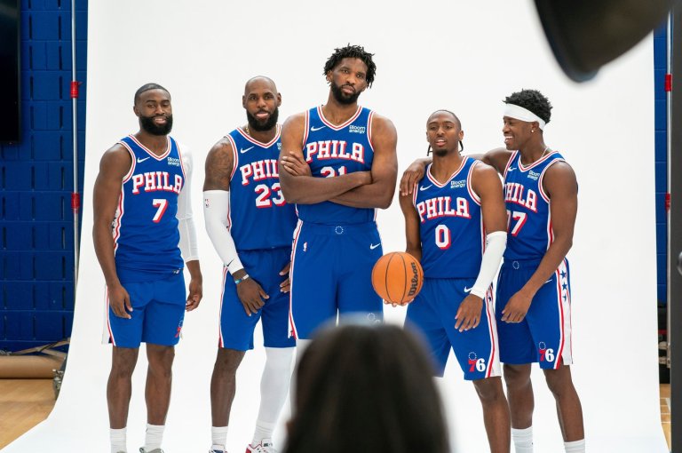 Get to the chopper! 76ers try to stay cool as LeBron James brings extra attention to start of season | iNFOnews.ca