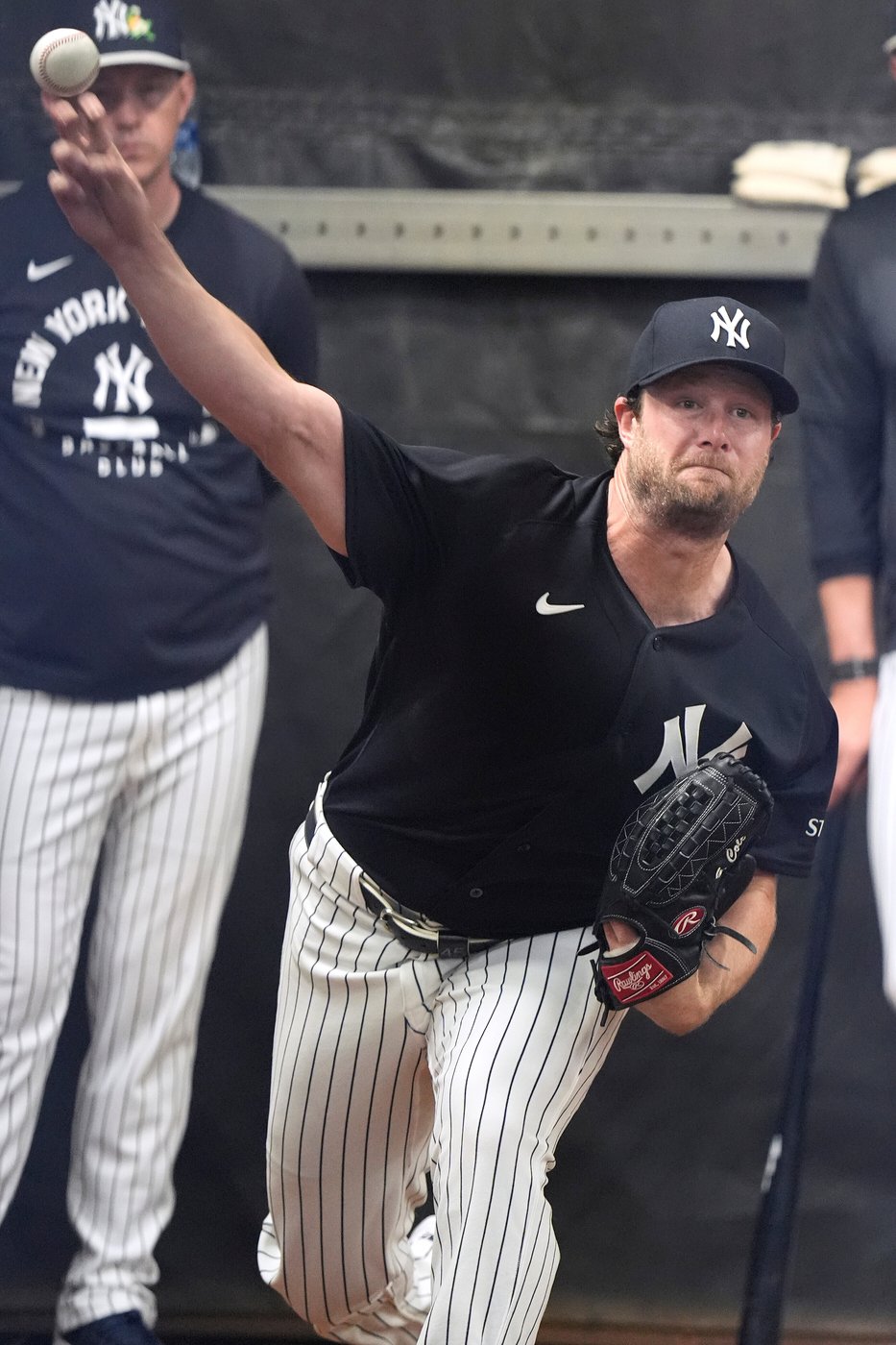 Yankees' Gerrit Cole throws 1st bullpen of spring training as he works back from Tommy John surgery | iNFOnews.ca Yankees' Gerrit Cole throws 1st bullpen of spring training as he works back from Tommy John surgery | iNFOnews.ca