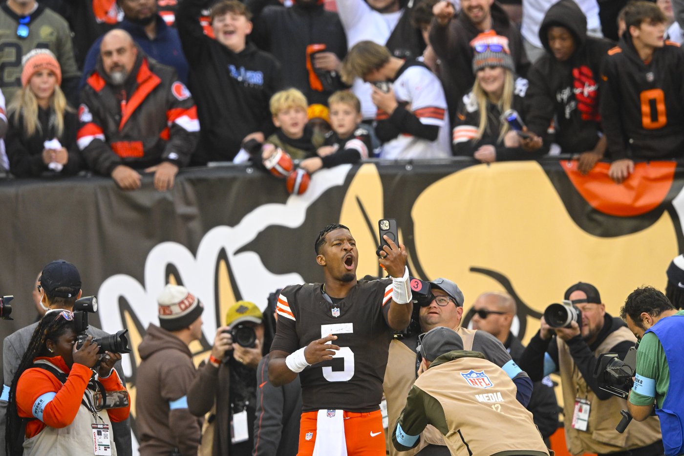 Winston throws 3 TD passes as Browns stun Jackson, Ravens 29-24 to end 5-game losing streak | iNFOnews.ca