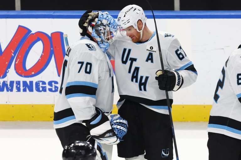 DeSimone scores go-ahead goal in 3rd and Mammoth beat slumping Rangers 3-2 to stop 4-game skid | iNFOnews.ca