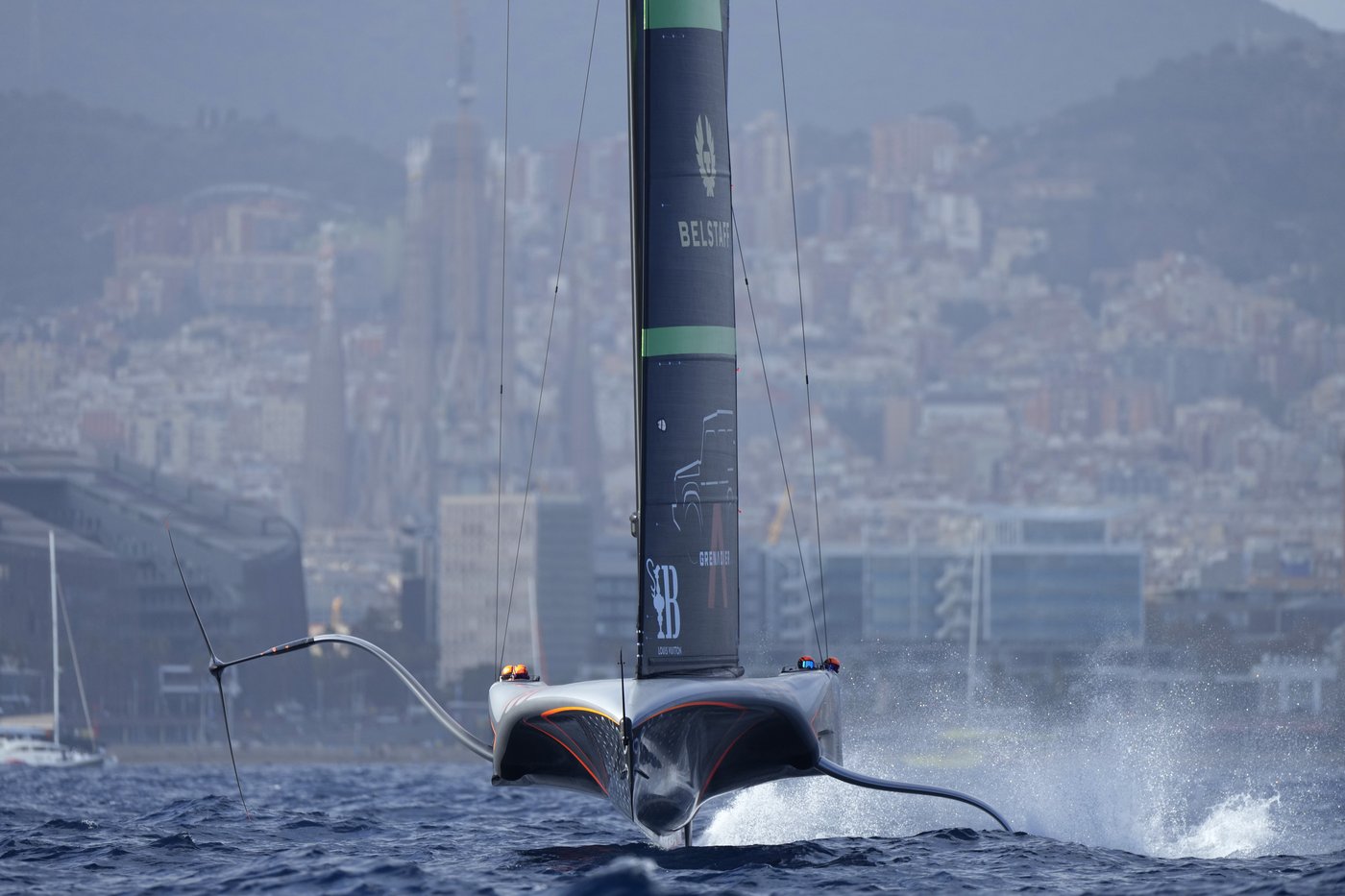 'The comeback is on.' Britannia scores first points of America's Cup final, trails New Zealand 4-2 | iNFOnews.ca 'The comeback is on.' Britannia scores first points of America's Cup final, trails New Zealand 4-2 | iNFOnews.ca