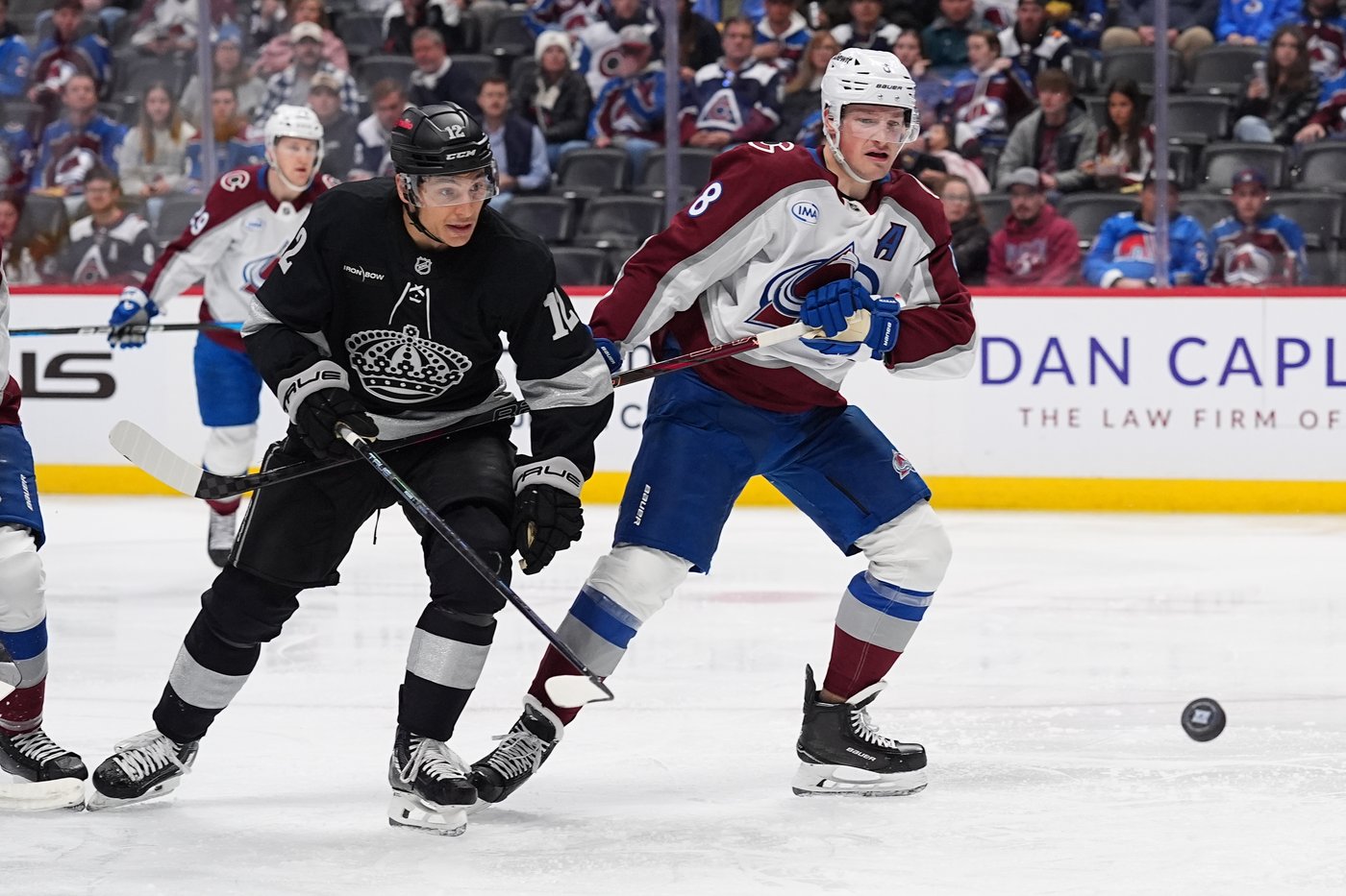 MacKinnon scores 399th career goal as surging Avalanche beat Kings 5-2 | iNFOnews.ca MacKinnon scores 399th career goal as surging Avalanche beat Kings 5-2 | iNFOnews.ca