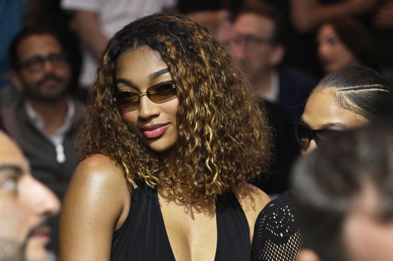 Angel Reese to make history as first professional athlete in Victoria's Secret Fashion Show | iNFOnews.ca