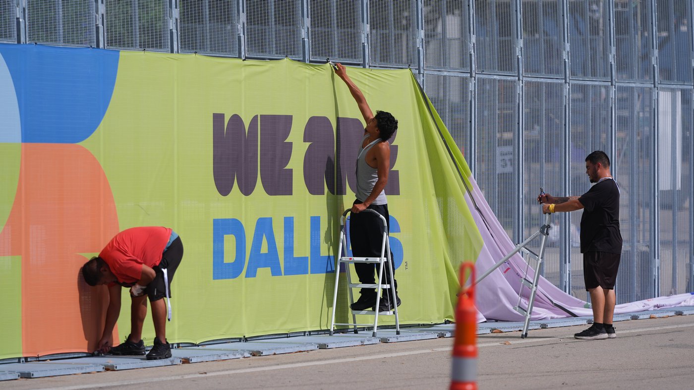 Sponsor-driven Cowboys waste little time pulling World Cup covers from stadium signage | iNFOnews.ca Sponsor-driven Cowboys waste little time pulling World Cup covers from stadium signage | iNFOnews.ca