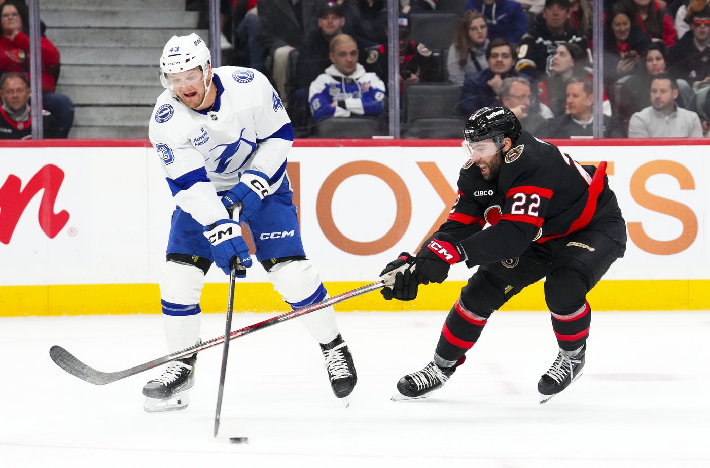 Maple Leafs land defenceman Raddysh in sign-and-trade with Lightning | iNFOnews.ca
