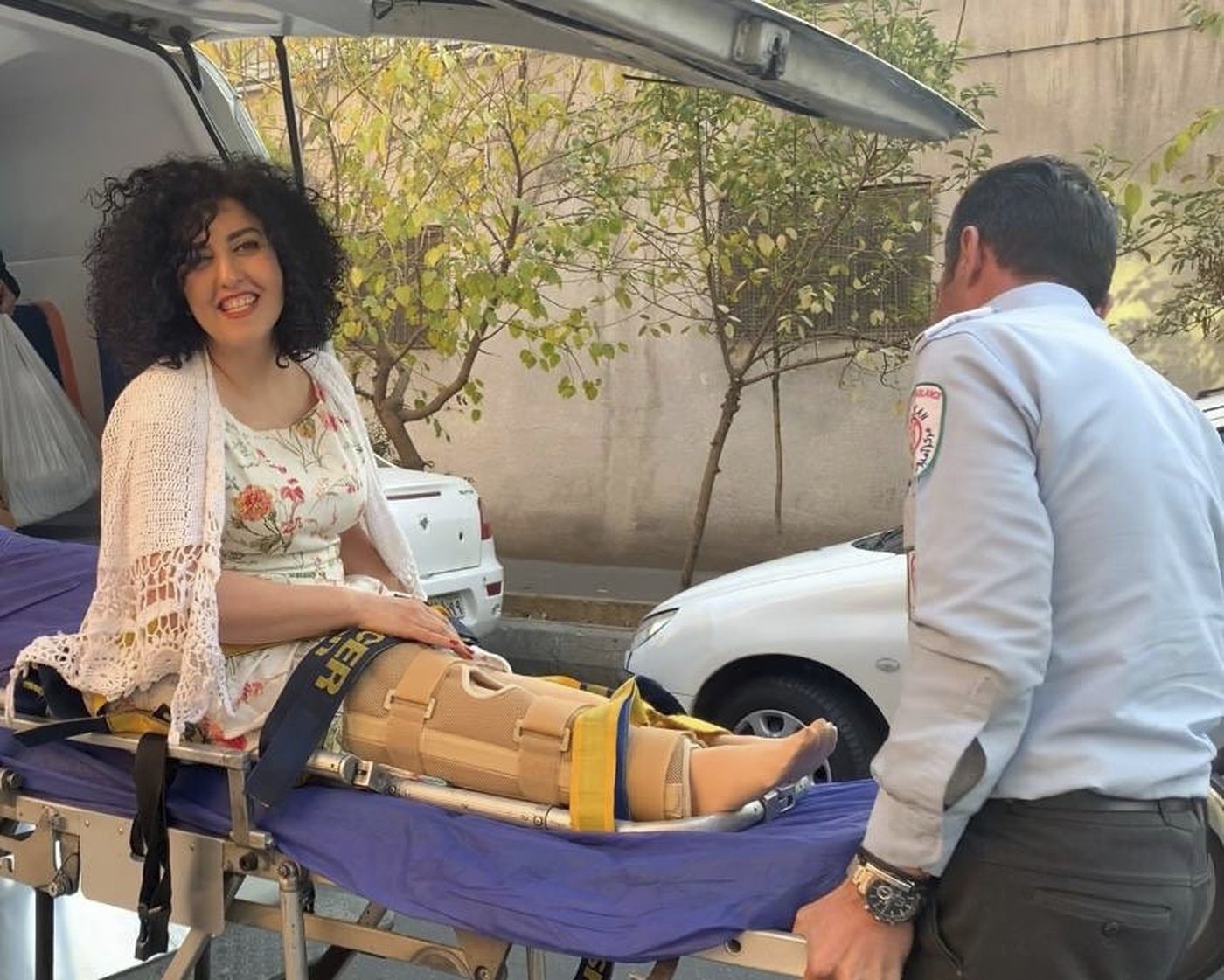 Iran frees jailed Nobel laureate Narges Mohammadi for 21 days on medical grounds after surgery | iNFOnews.ca Iran frees jailed Nobel laureate Narges Mohammadi for 21 days on medical grounds after surgery | iNFOnews.ca