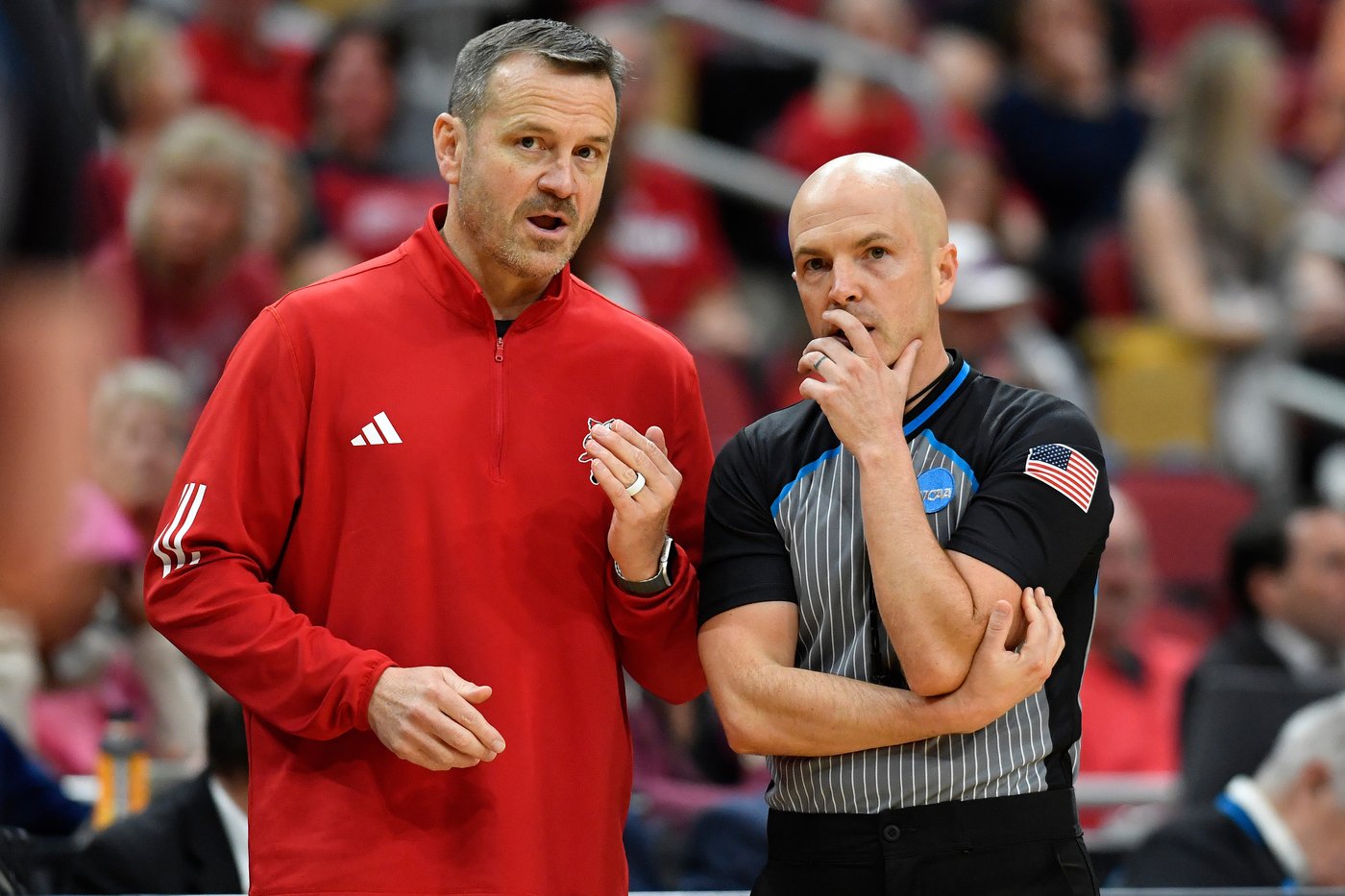 Facing Louisville, Tide must 'Be Bama' to reach first Sweet 16 since 1998 this March Madness | iNFOnews.ca