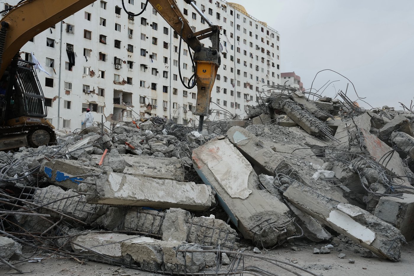 Takeaways from AP investigation into collapse of housing towers during Venezuela's earthquakes | iNhome Takeaways from AP investigation into collapse of housing towers during Venezuela's earthquakes | iNhome