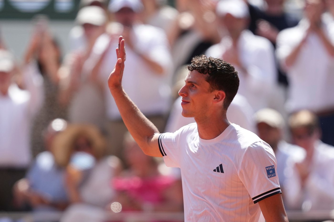 No longer in big brother's shadow: Juan Manuel Cerundolo shocks Jannik Sinner at French Open | iNFOnews.ca No longer in big brother's shadow: Juan Manuel Cerundolo shocks Jannik Sinner at French Open | iNFOnews.ca