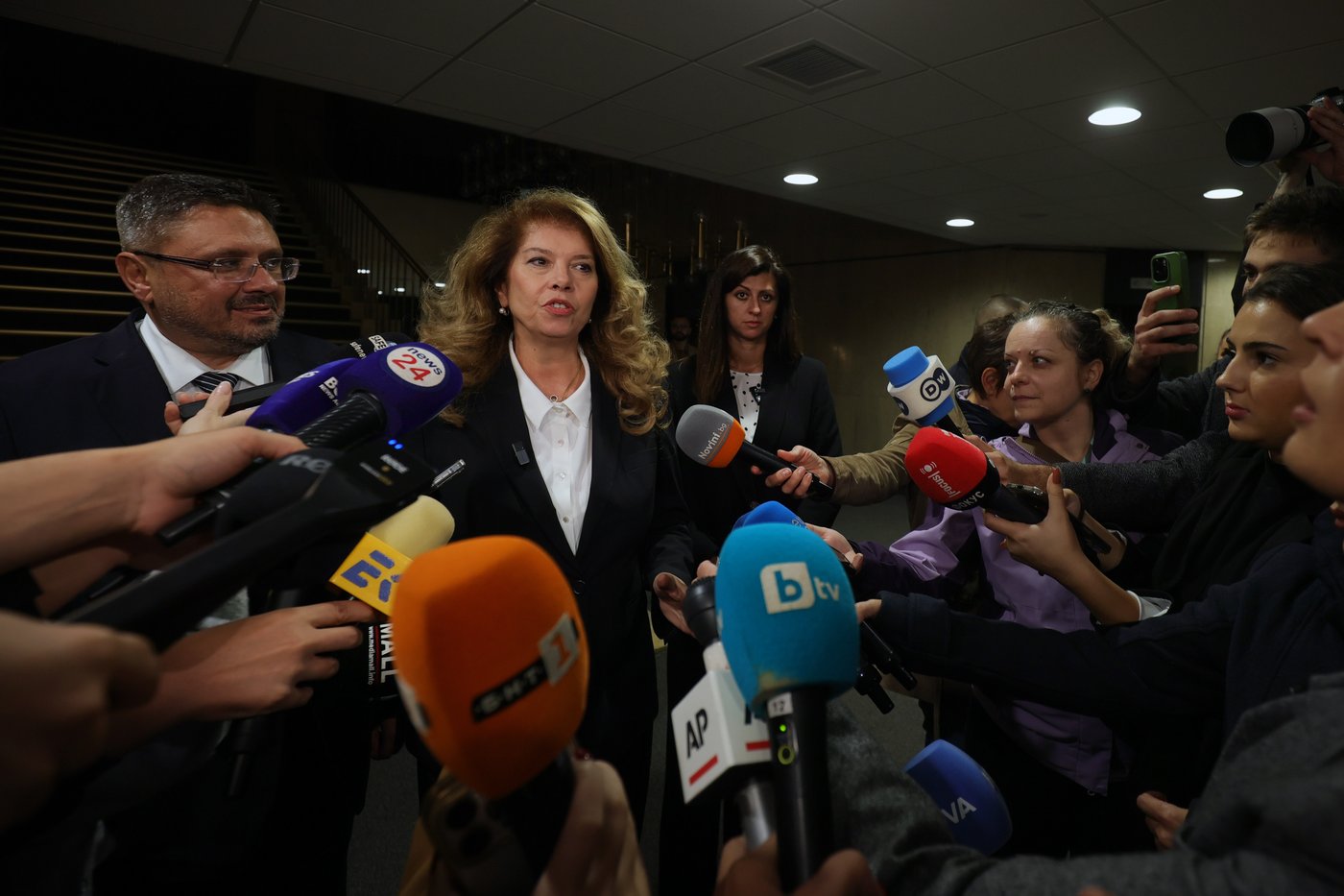 Bulgarian incumbent president faces pro-Western reformist in runoff on Sunday | iNFOnews.ca