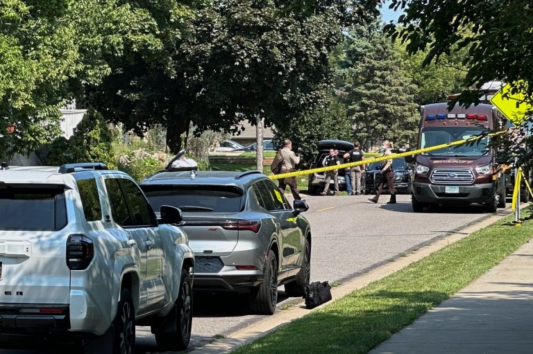 Man kills his partner and child at a Minnesota daycare before taking his own life, police say | iNFOnews.ca