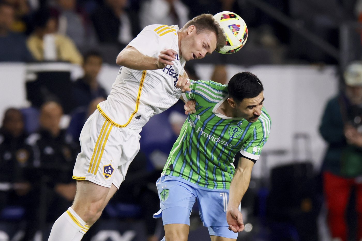 LA Galaxy advance to first MLS Cup in 10 years with 1-0 win over Seattle in Western Conference final | iNFOnews.ca