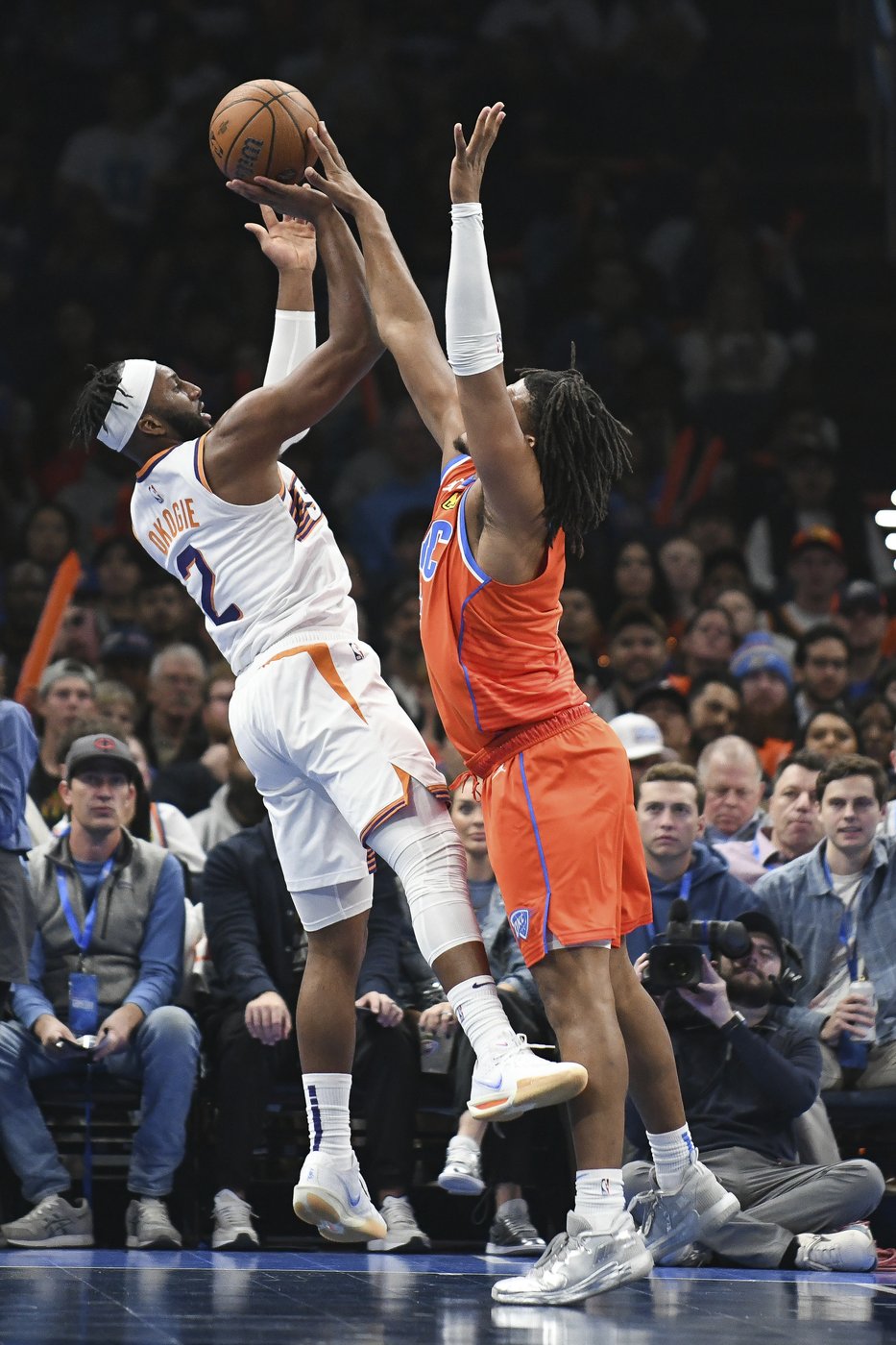 Shai Gilgeous-Alexander scores 28 points, Thunder beat Suns 99-83 in NBA Cup | iNFOnews.ca