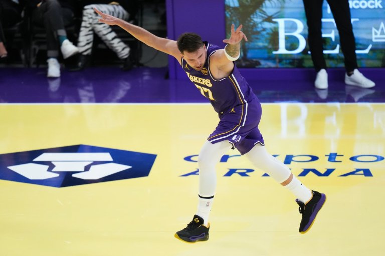 After Luka Doncic called special court 'dangerous,' Lakers playing NBA Cup game on normal court | iNFOnews.ca