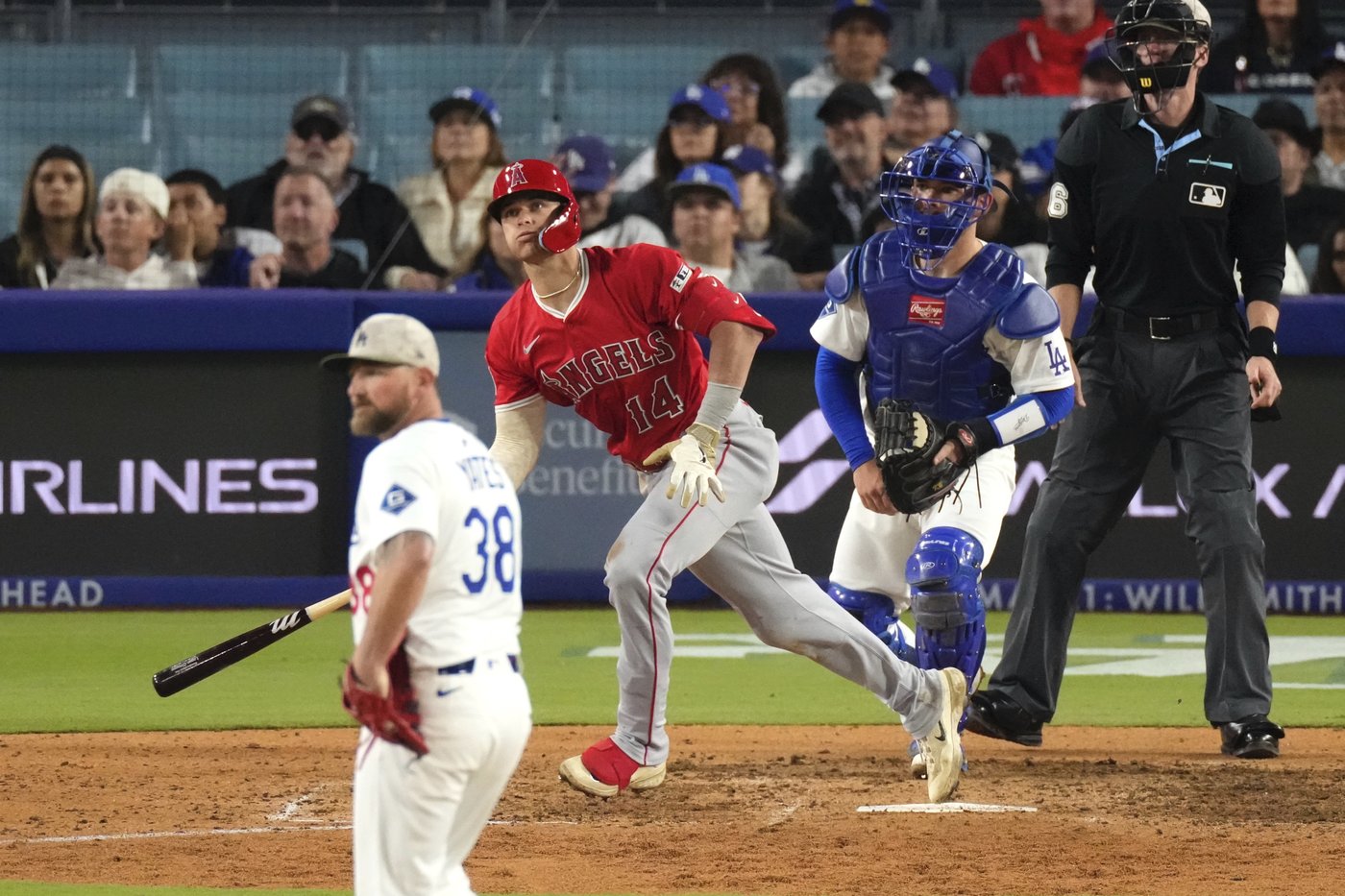 Angels spoil Clayton Kershaw's season debut in 11-9 victory over Dodgers | iNFOnews.ca
