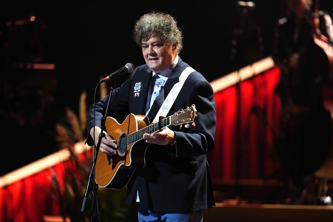'Sounds like Canada:' k.d. lang toasted at Ottawa tribute concert | iNFOnews.ca