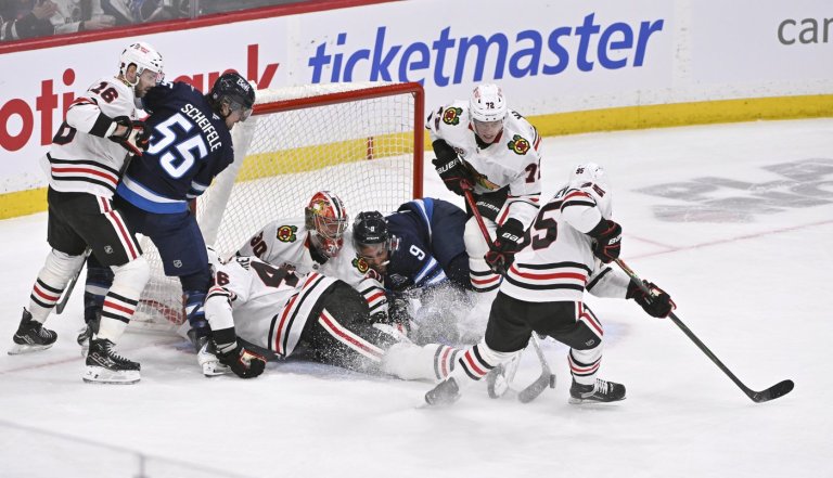 Jets overtime win over Blackhawks shows signs they refuse to quit | iNFOnews.ca