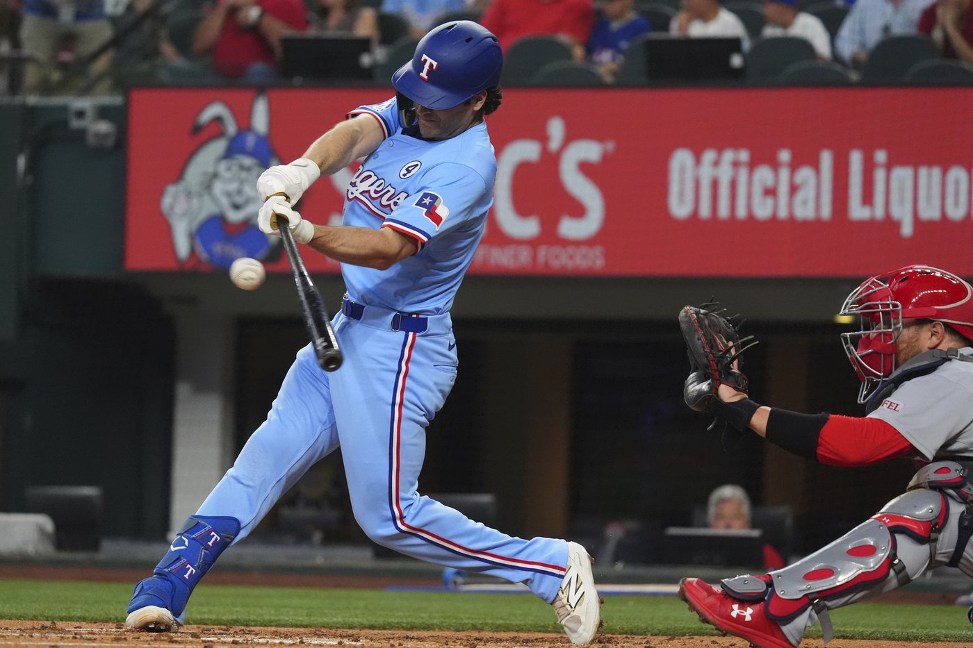 Smith drives in 4 runs, deGrom works 6 solid innings as Rangers beat Cardinals 8-1 | iNFOnews.ca Smith drives in 4 runs, deGrom works 6 solid innings as Rangers beat Cardinals 8-1 | iNFOnews.ca