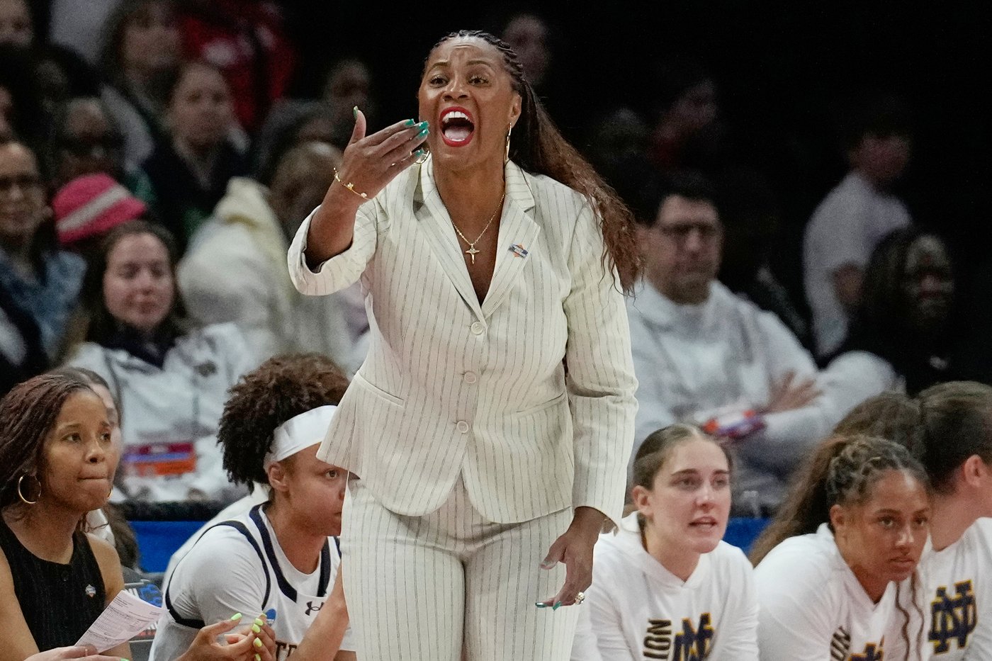 Former teammates, now rivals: Cambridge, Ohio State face Hidalgo, Notre Dame with Sweet 16 at stake | iNFOnews.ca