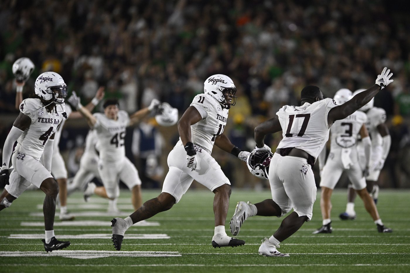 No. 16 Texas A&M beats No. 8 Notre Dame 41-40 on late TD strike | iNFOnews.ca