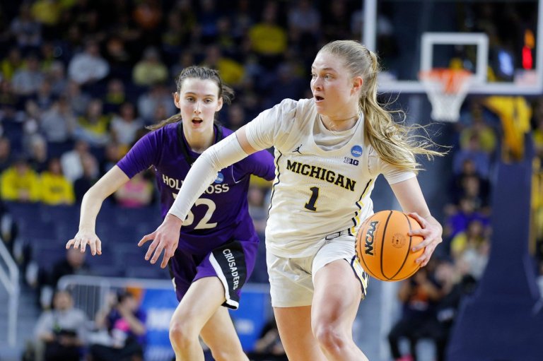 March Madness mismatch: No. 2 Michigan routs Holy Cross 83-48 in women's NCAA Tournament | iNFOnews.ca