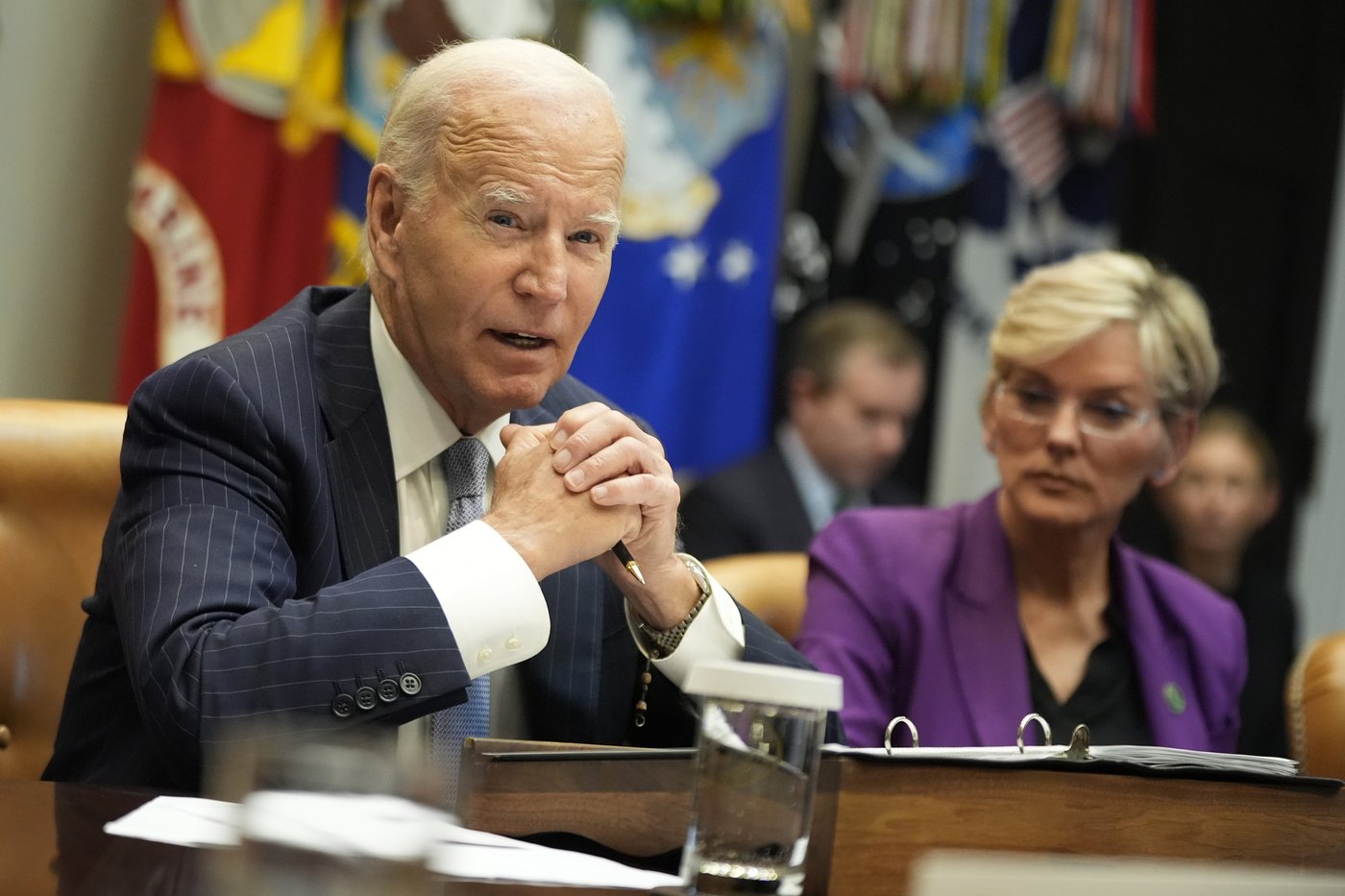 Biden will view Hurricane Milton damage in Florida. Harris plans to go to church in North Carolina | iNFOnews.ca