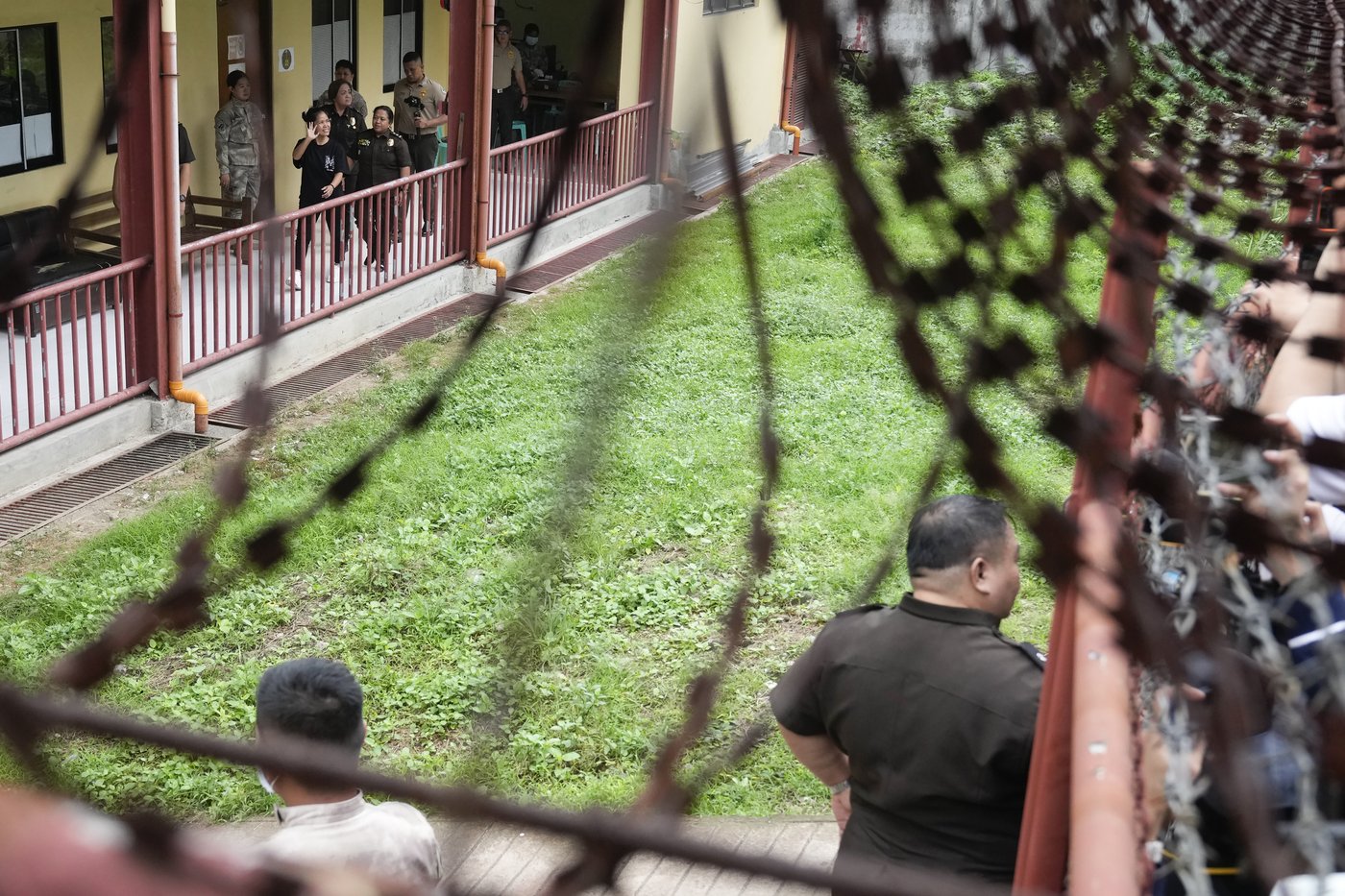 Filipina who won a last-minute reprieve from an Indonesian firing squad seeks clemency | iNFOnews.ca