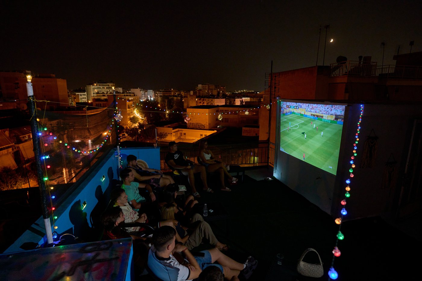 Soccer fans around the world watch the World Cup, in photos | iNFOnews.ca