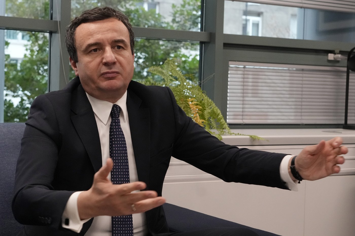 Kosovo's leader says Russia prevailing in Ukraine would threaten 25 years of peace in the Balkans | iNFOnews.ca
