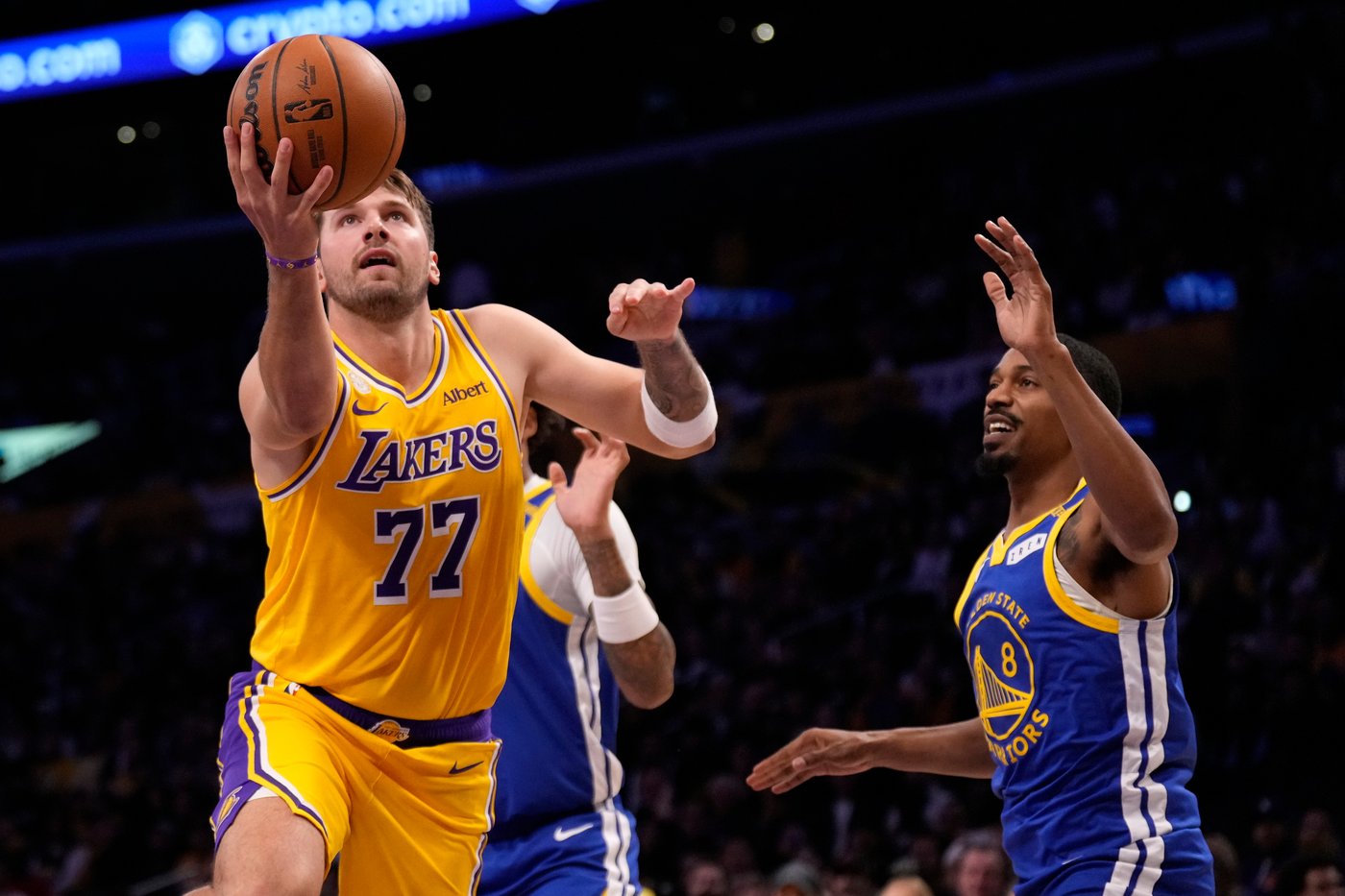 Walker Kessler has perfect Lakers debut with 12-for-12 shooting in 127-105 win over Warriors | iNFOnews.ca