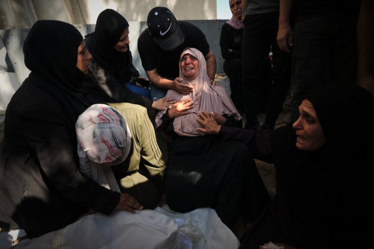 Israel's deadly Gaza strikes cast more doubt on ceasefire progress days after Kushner visit | iNFOnews.ca
