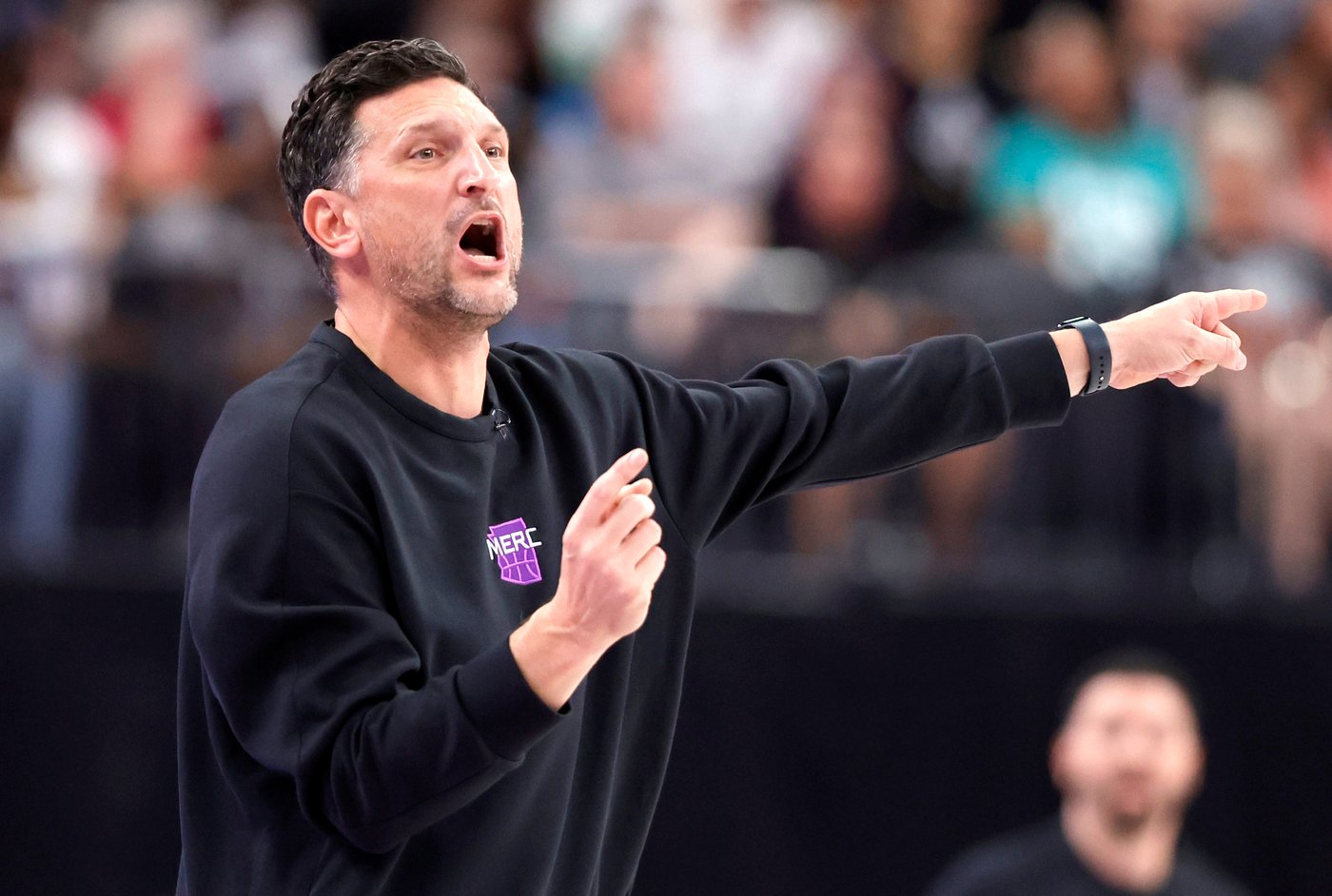 Mercury rout the Aces 99-66 to spoil Las Vegas' ring ceremony | iNFOnews.ca