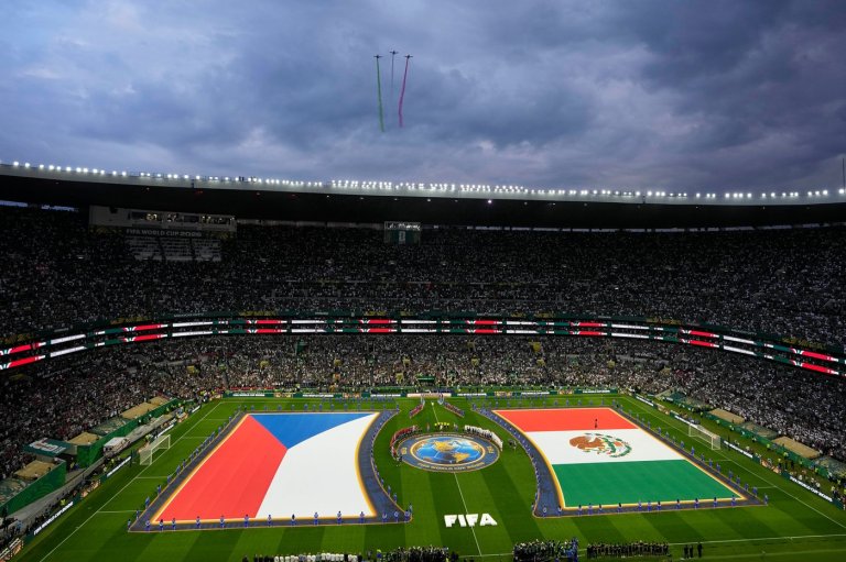 Homophobic chant returns in Mexico's World Cup match against the Czech Republic | iNFOnews.ca