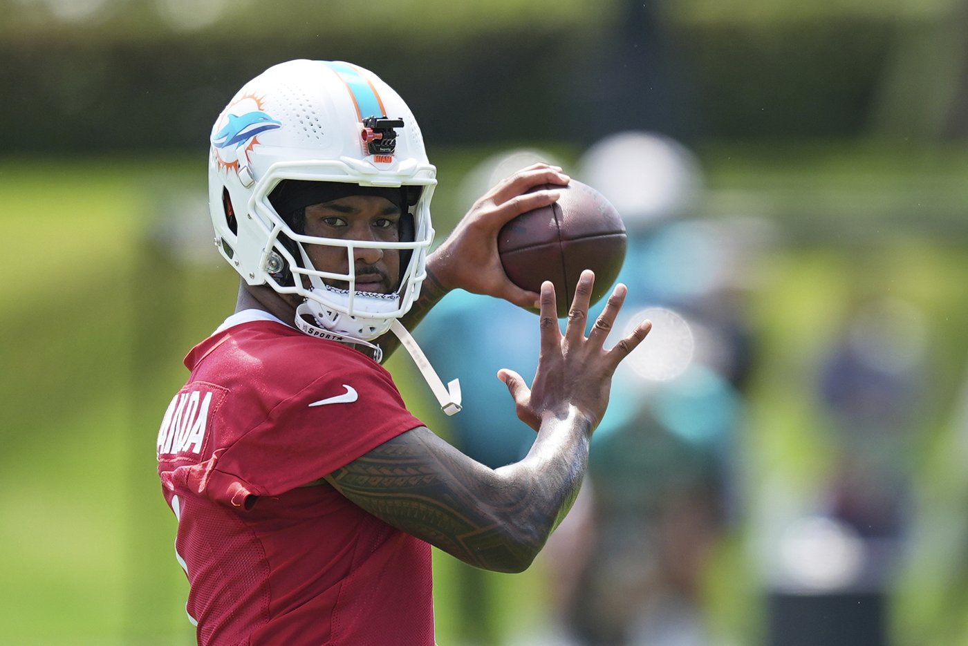 Entering sixth season, Dolphins' Tagovailoa focusing on avoiding injuries | iNFOnews.ca