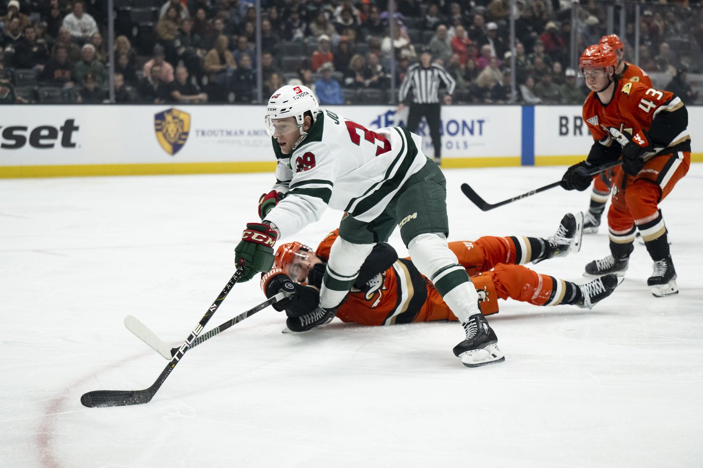 Rossi, Kaprizov help Wild beat Ducks 5-1 for 5th straight win | iNFOnews.ca Rossi, Kaprizov help Wild beat Ducks 5-1 for 5th straight win | iNFOnews.ca