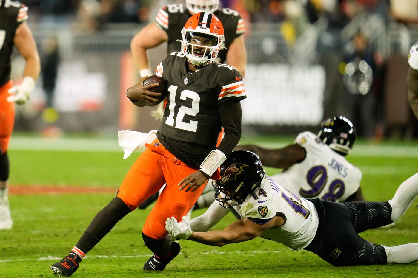 Shedeur Sanders to make first NFL start as Browns face Raiders | iNFOnews.ca