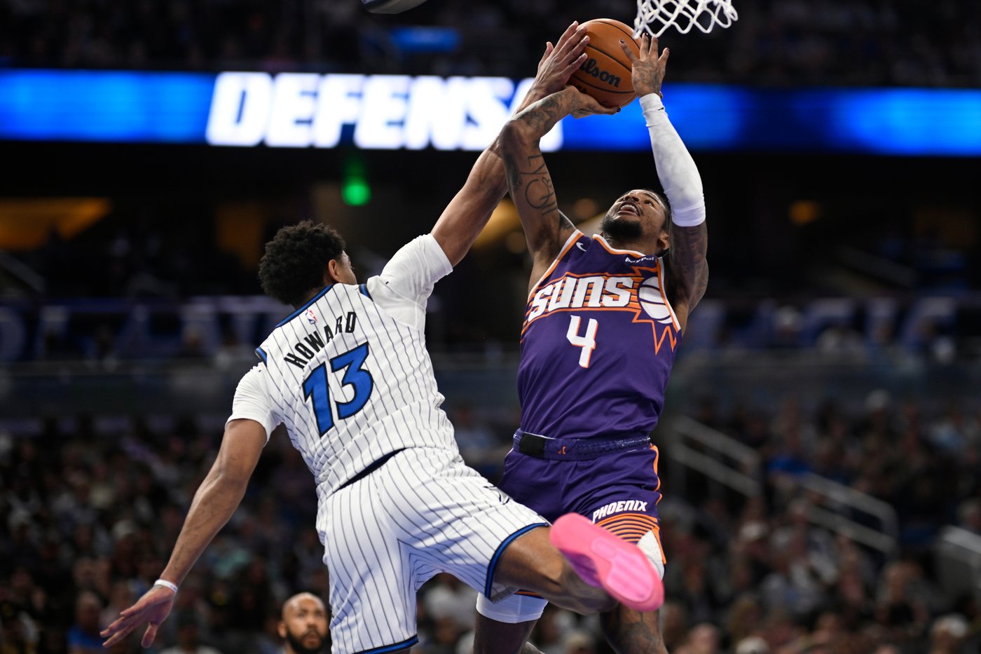 Bane and Suggs power the Magic to a 115-111 victory over the Suns | iNFOnews.ca Bane and Suggs power the Magic to a 115-111 victory over the Suns | iNFOnews.ca