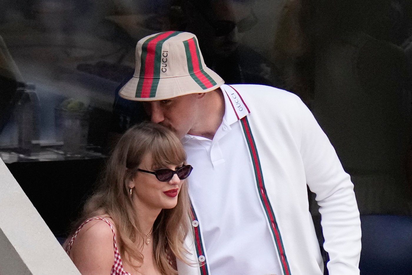 Taylor Swift and Travis Kelce’s love story, from friendship bracelets to wedding rings | iNFOnews.ca Taylor Swift and Travis Kelce’s love story, from friendship bracelets to wedding rings | iNFOnews.ca