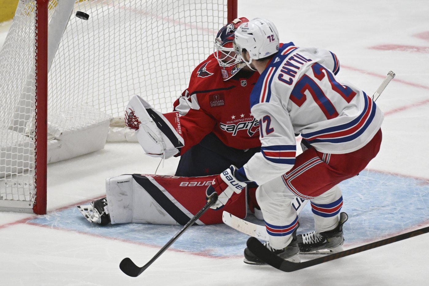 Filip Chytil scores 2 as the Rangers win for the 2nd time in 3 games, beating the Blackhawks 6-2 | iNFOnews.ca Filip Chytil scores 2 as the Rangers win for the 2nd time in 3 games, beating the Blackhawks 6-2 | iNFOnews.ca
