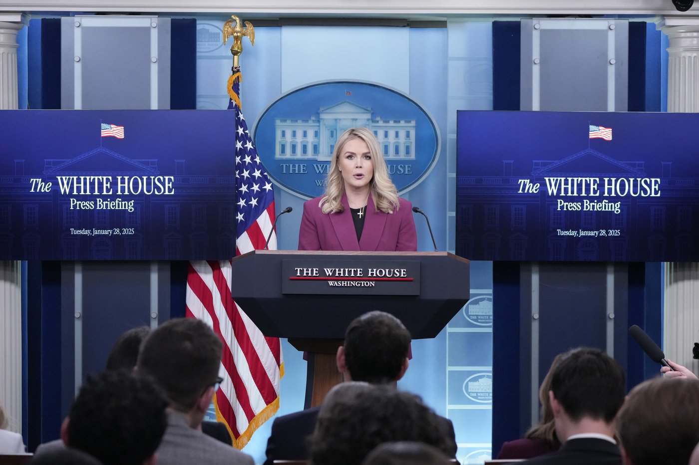 Karoline Leavitt, the youngest White House press secretary, makes her debut in the briefing room | iNFOnews.ca Karoline Leavitt, the youngest White House press secretary, makes her debut in the briefing room | iNFOnews.ca