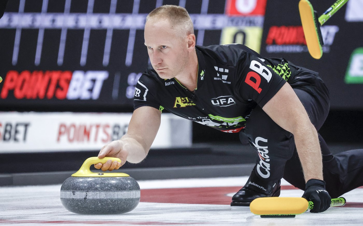 Einarson cruises to 10-1 victory over Skrlik at Grand Slam's Masters | iNFOnews.ca Einarson cruises to 10-1 victory over Skrlik at Grand Slam's Masters | iNFOnews.ca