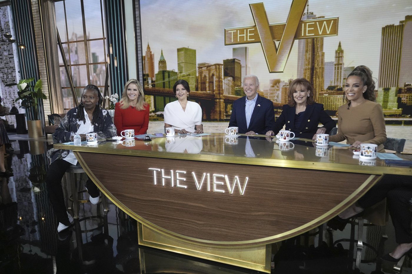 Biden says all-out war is still possible as fighting between Israel and Hezbollah escalates | iNFOnews.ca