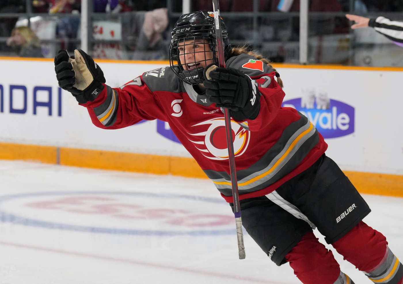 Hughes, Miller, Jaques named PWHL's three stars of the week | iNFOnews.ca