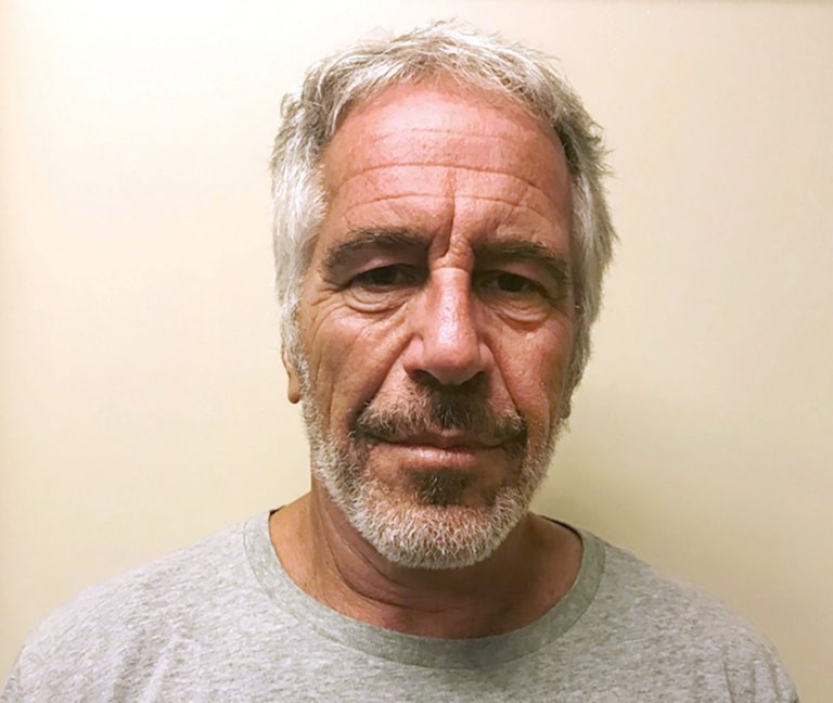 Canada denied Jeffrey Epstein permission to visit B.C. in 2018: documents | iNFOnews.ca