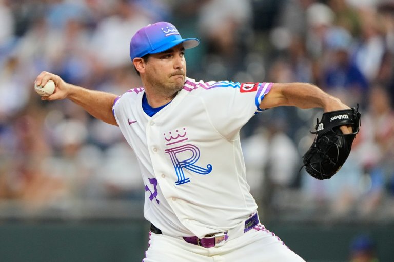 Caglianone, Lugo lead Royals past Cardinals 6-5, to clinch series | iNFOnews.ca