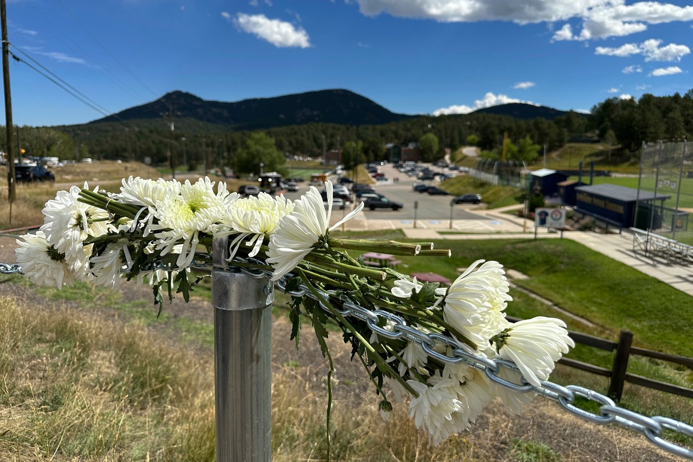 Authorities say student who had been radicalized fired revolver at Colorado school, wounding 2 | iNFOnews.ca