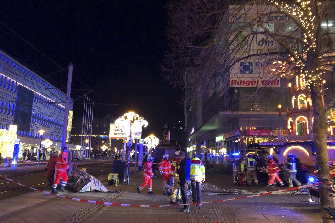 At least 2 dead and 60 hurt after a car drives into a German Christmas market in a suspected attack | iNFOnews.ca At least 2 dead and 60 hurt after a car drives into a German Christmas market in a suspected attack | iNFOnews.ca