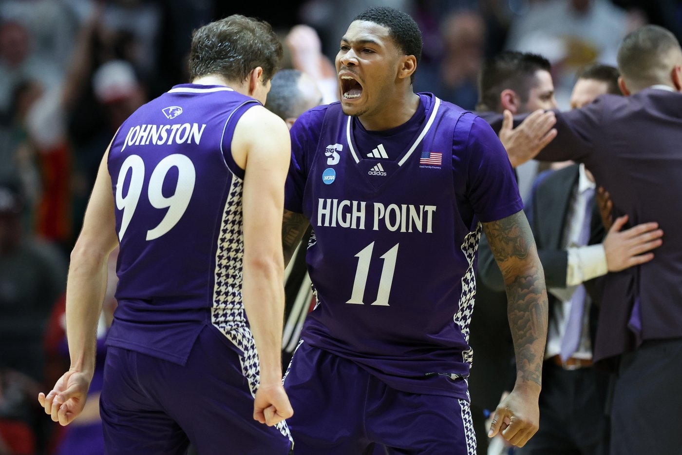 High Point's upset starts run of 4 wins by double-digit seeds, busting March Madness brackets | iNFOnews.ca